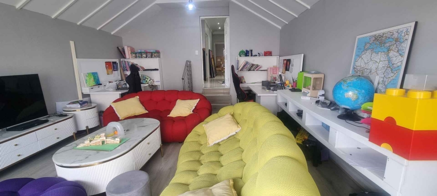 4 Bedroom Property for Sale in Wild Olive Estate Free State